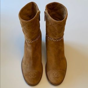 🍁CHANEL BRAND NEW BOOTS. AUTHENTIC